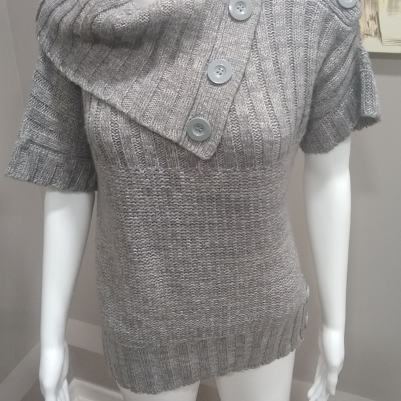 NWOT Sweater Project Heather Gray Short Sleeve Button Down Cowal Neck Sweater - Picture 5 of 11